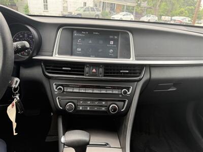 2020 Kia Optima LX - Photo 9 - Somerville, OH 45064