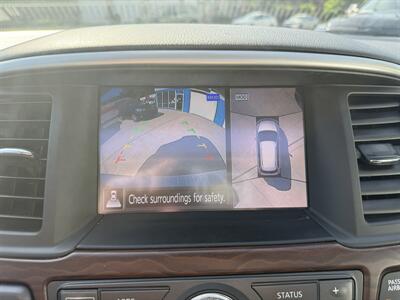 2017 Nissan Pathfinder Platinum   - Photo 16 - Somerville, OH 45064