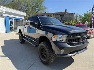 2015 RAM 1500 Express   - Photo 3 - Somerville, OH 45064