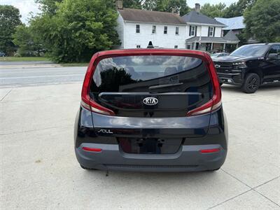 2020 Kia Soul LX - Photo 6 - Somerville, OH 45064
