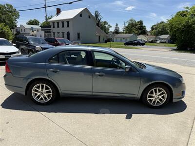 2011 Ford Fusion SEL   - Photo 4 - Somerville, OH 45064