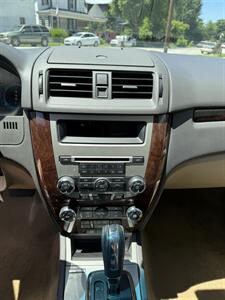 2011 Ford Fusion SEL   - Photo 9 - Somerville, OH 45064