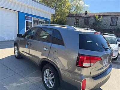2015 Kia Sorento LX   - Photo 5 - Somerville, OH 45064