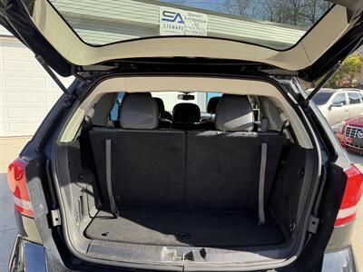 2015 Dodge Journey R/T   - Photo 9 - Somerville, OH 45064