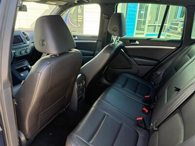 2016 Volkswagen Tiguan 2.0T S - Photo 8 - Somerville, OH 45064