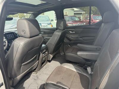 2022 Chevrolet Traverse High Country   - Photo 18 - Somerville, OH 45064