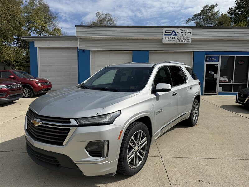 2022 Chevrolet Traverse High Country   - Photo 1 - Somerville, OH 45064