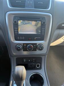 2016 GMC Acadia SLE-2   - Photo 8 - Somerville, OH 45064