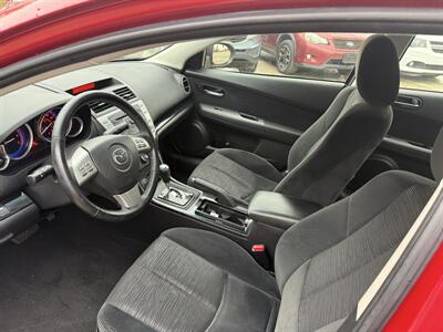 2009 Mazda Mazda6 i Touring   - Photo 11 - Somerville, OH 45064