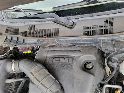 2010 Dodge Ram 1500 SLT - Photo 11 - Somerville, OH 45064