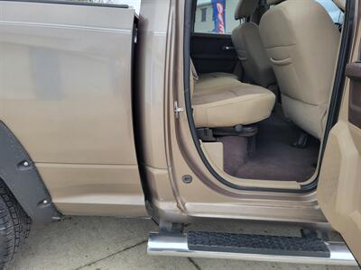 2010 Dodge Ram 1500 SLT - Photo 7 - Somerville, OH 45064