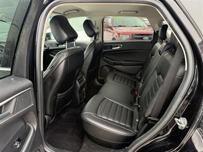 2020 Ford Edge SEL   - Photo 7 - Somerville, OH 45064