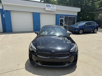 2018 Kia Stinger GT1   - Photo 2 - Somerville, OH 45064