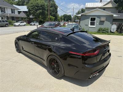 2018 Kia Stinger GT1   - Photo 7 - Somerville, OH 45064
