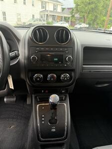 2010 Jeep Patriot Sport - Photo 11 - Somerville, OH 45064