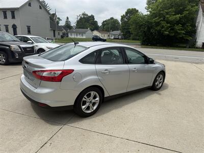2014 Ford Focus SE - Photo 5 - Somerville, OH 45064