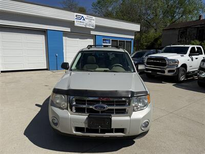 2008 Ford Escape XLT   - Photo 2 - Somerville, OH 45064