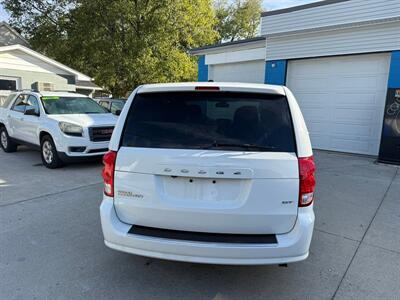 2020 Dodge Grand Caravan GT   - Photo 6 - Somerville, OH 45064