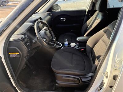 2019 Kia Soul   - Photo 5 - Charleston, IL 61920