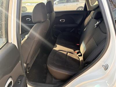 2019 Kia Soul   - Photo 8 - Charleston, IL 61920