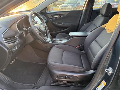 2019 Chevrolet Malibu LT   - Photo 21 - Charleston, IL 61920