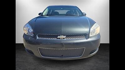2013 Chevrolet Impala LS - Photo 2 - Clinton Townshi, MI 48035