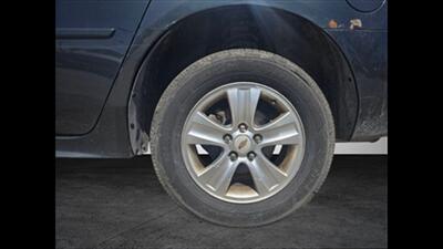 2013 Chevrolet Impala LS - Photo 11 - Clinton Townshi, MI 48035