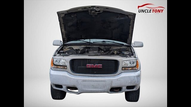 2000 GMC Yukon - Photo 3 - Clinton Townshi, MI 48035