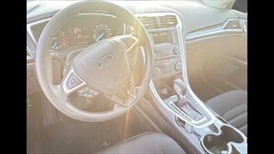 2014 Ford Fusion SE - Photo 11 - Clinton Townshi, MI 48035