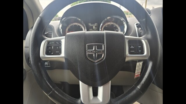 2016 Dodge Grand Caravan CREW - Photo 7 - Clinton Townshi, MI 48035