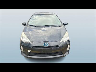 2013 Toyota Prius c BASE IV - Photo 2 - Clinton Townshi, MI 48035