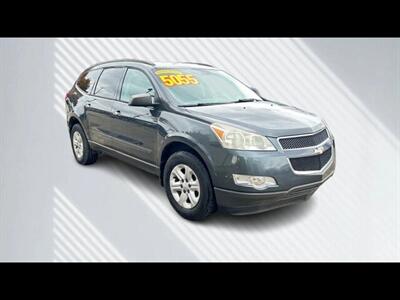 2011 Chevrolet Traverse LS CONNECTIVITY - Photo 5 - Clinton Townshi, MI 48035