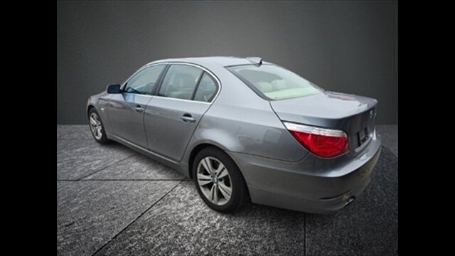 2009 BMW «model» - Photo 4 - Clinton Townshi, MI 48035