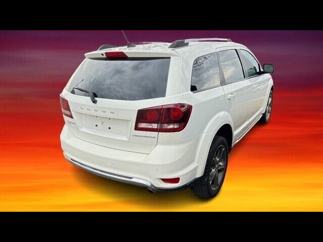 2017 Dodge Journey Crossroad AWD 4dr SUV - Photo 5 - Clinton Townshi, MI 48035