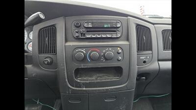 2002 Dodge Ram 1500 SLT - Photo 8 - Clinton Townshi, MI 48035