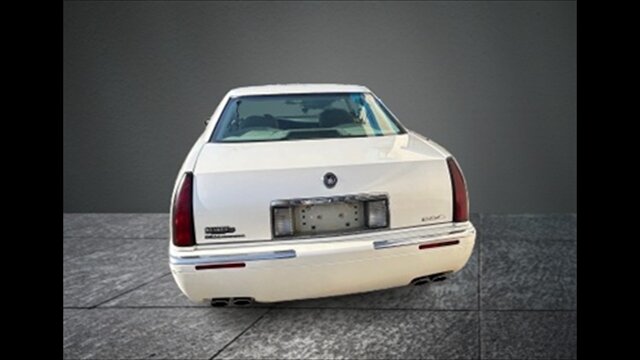 2002 Cadillac Eldorado ESC - Photo 5 - Clinton Townshi, MI 48035