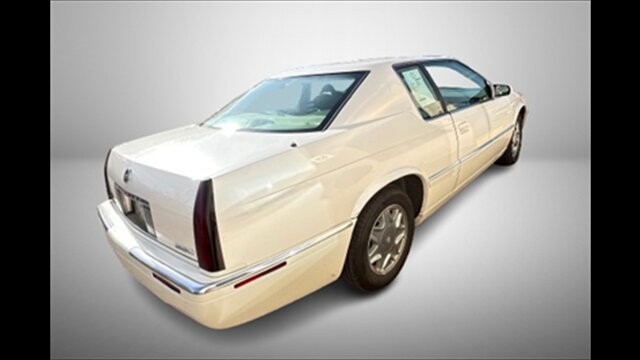 2002 Cadillac Eldorado ESC - Photo 6 - Clinton Townshi, MI 48035