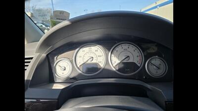 2010 Chrysler Town & Country TOURING - Photo 11 - Clinton Townshi, MI 48035