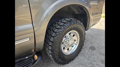 2005 Ford Excursion LIMITED - Photo 4 - Clinton Townshi, MI 48035