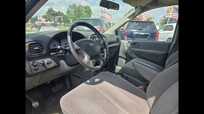 2008 Chrysler Town & Country TOURING - Photo 9 - Clinton Townshi, MI 48035