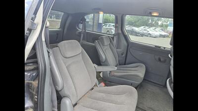 2008 Chrysler Town & Country TOURING - Photo 11 - Clinton Townshi, MI 48035