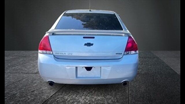 2011 Chevrolet Malibu LS - Photo 6 - Clinton Townshi, MI 48035