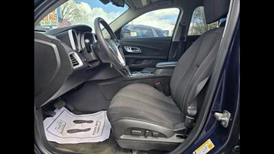 2017 Chevrolet Equinox LT   - Photo 14 - Clinton Townshi, MI 48035