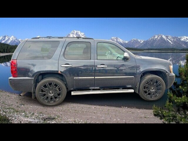 2013 Chevrolet Tahoe LTZ - Photo 5 - Clinton Townshi, MI 48035