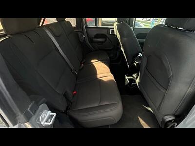 2019 Jeep Wrangler LIMITED SPORT - Photo 13 - Clinton Townshi, MI 48035