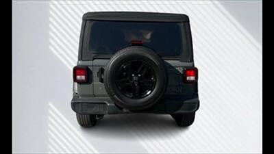 2019 Jeep Wrangler LIMITED SPORT - Photo 7 - Clinton Townshi, MI 48035