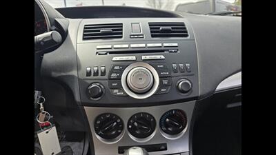 2010 Mazda Mazda3 S - Photo 14 - Clinton Townshi, MI 48035