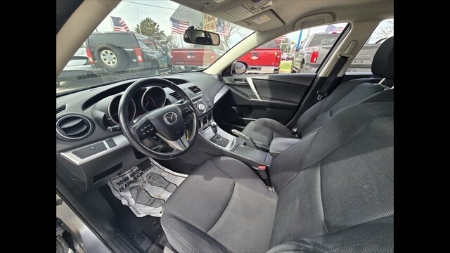 2010 Mazda Mazda3 S - Photo 15 - Clinton Townshi, MI 48035