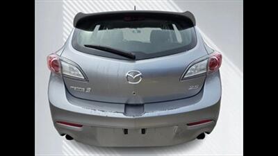 2010 Mazda Mazda3 S - Photo 5 - Clinton Townshi, MI 48035