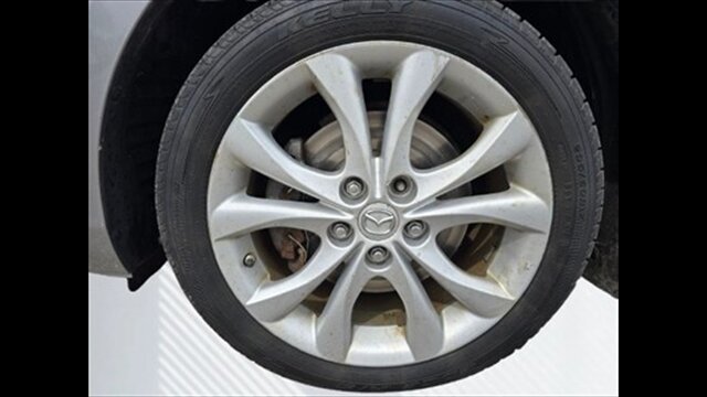 2010 Mazda Mazda3 S - Photo 17 - Clinton Townshi, MI 48035